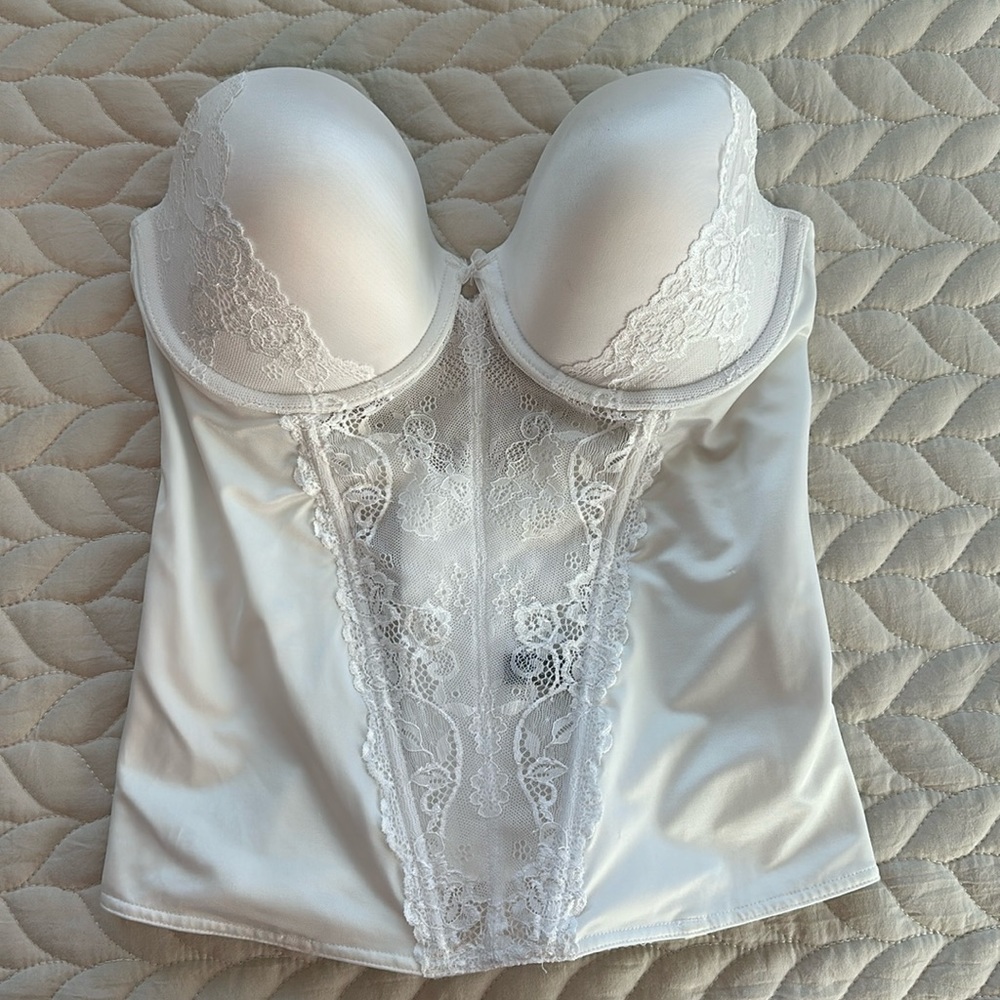 Cassandra intimates size 38C